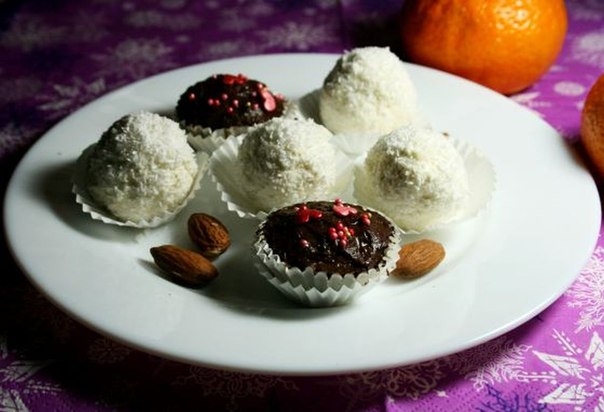 Два варианта низкокалорийных вкусняшек к Новому году