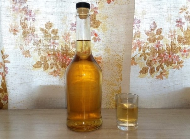 Яблочная настойка. Яблочная настойка.