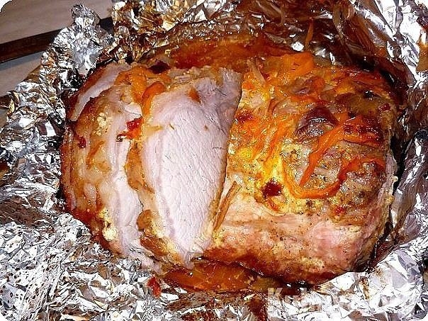 СОЧНАЯ ЭФФЕКТНАЯ СВИНИНА ЗАПЕЧЕННАЯ В ДУХОВКЕ СОЧНАЯ ЭФФЕКТНАЯ СВИНИНА ЗАПЕЧЕННАЯ В ДУХОВКЕ