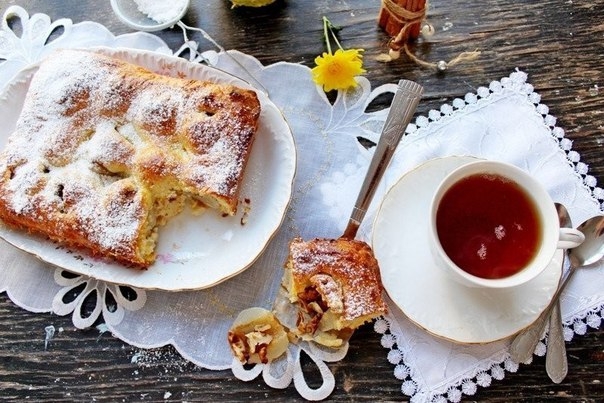 Творожный пирог с грушами и орехам. Творожный пирог с грушами и орехам.