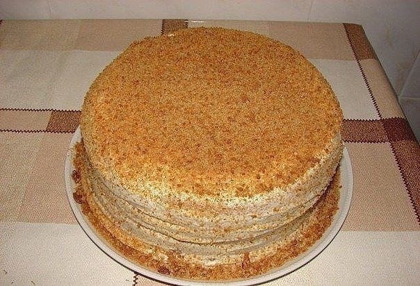 СМЕТАННИК НА СКОРУЮ РУКУ Очень вкусный и нежный торт. Готовить его легко и быстро. СМЕТАННИК НА СКОРУЮ РУКУ Очень вкусный и нежный торт. Готовить его легко и быстро.