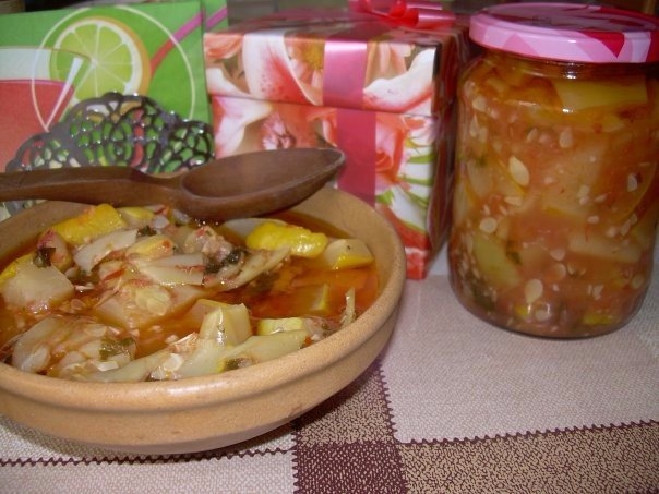Юрча - вкусная заготовка из кабачков Юрча - вкусная заготовка из кабачков