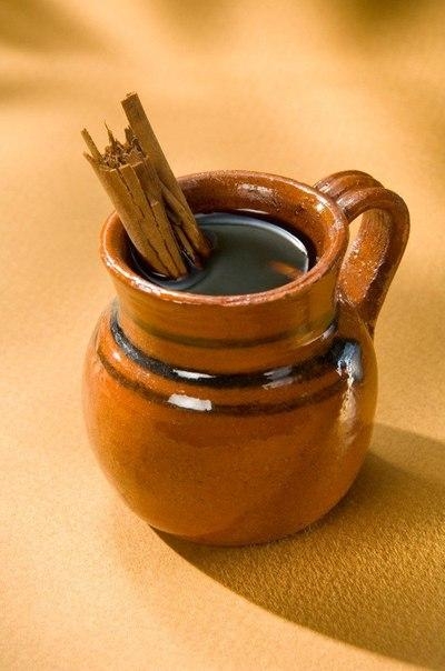 Сладкий черный кофе по‑мексикански (Cafe de Olla) Сладкий черный кофе по‑мексикански (Cafe de Olla)