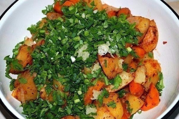СОЧНАЯ КАРТОШКА В РУКАВЕ СОЧНАЯ КАРТОШКА В РУКАВЕ
