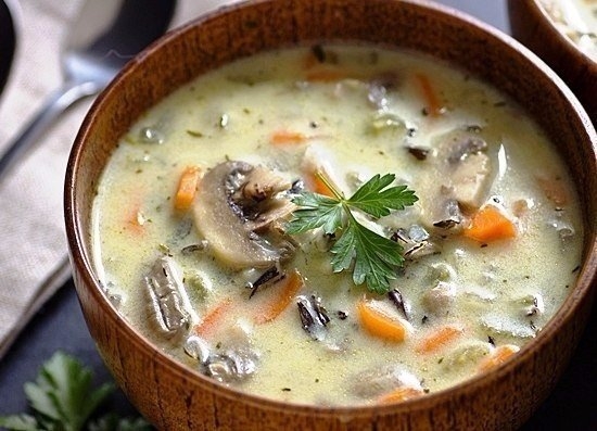 СЫРНЫЙ СУП С РИСОМ И ГРИБАМИ СЫРНЫЙ СУП С РИСОМ И ГРИБАМИ