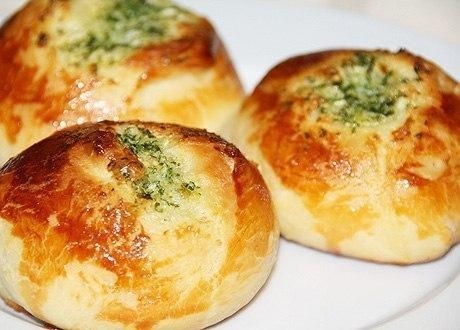 Рецепт: Чесночные булочки Рецепт: Чесночные булочки