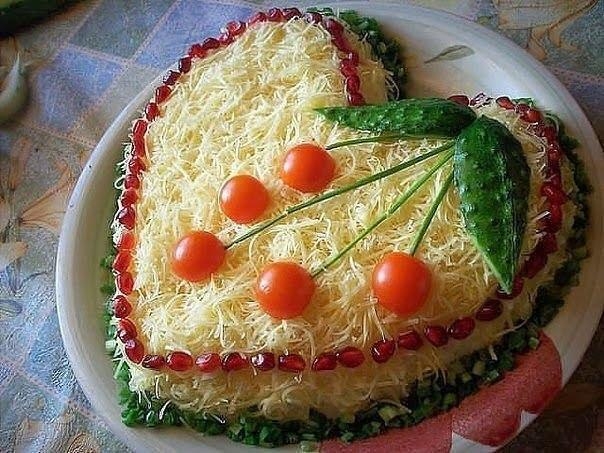 Рецепт: Салат из курицы с сыром Рецепт: Салат из курицы с сыром