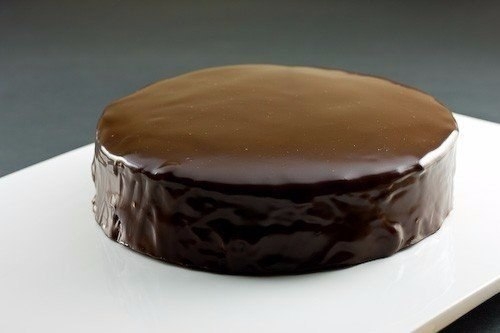 Венский торт "Захер" (Sachertorte) Венский торт "Захер" (Sachertorte)
