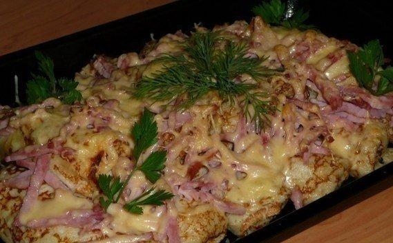 Рецепт: Фаршированные блины, запеченные под сыром Рецепт: Фаршированные блины, запеченные под сыром