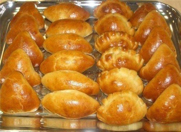 Рецепт: Быстрые пирожки с капустой Рецепт: Быстрые пирожки с капустой