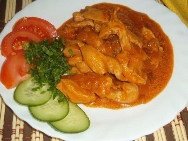 Рецепт: Гуляш из куриного филе Рецепт: Гуляш из куриного филе