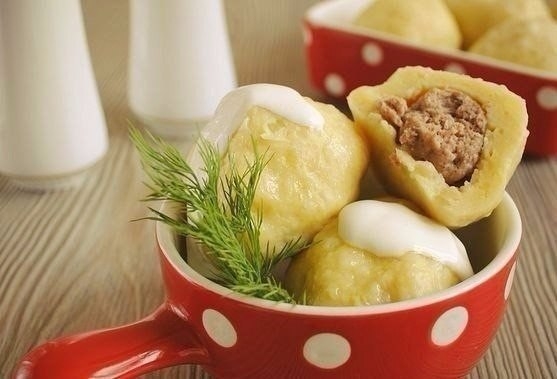 Рецепт: Клецки с мясом, очень просто и вкусно! Рецепт: Клецки с мясом, очень просто и вкусно!