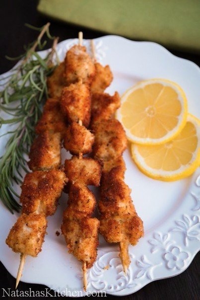Панированные шашлычки из курицы Панированные шашлычки из курицы
