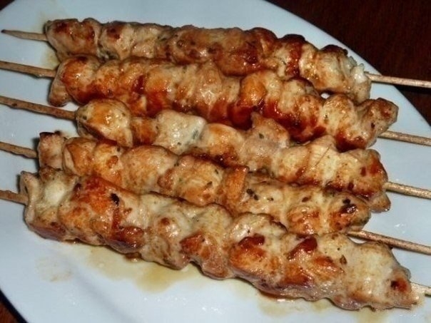 Рецепт: Шашлык из курицы в духовке
