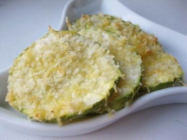 Рецепт: Чипсы из кабачков