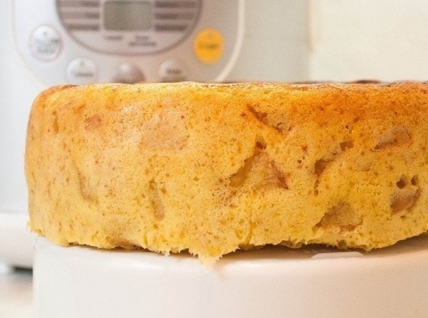 Рецепт: Пышная шарлотка с яблоками в мультиварке. Рецепт: Пышная шарлотка с яблоками в мультиварке.