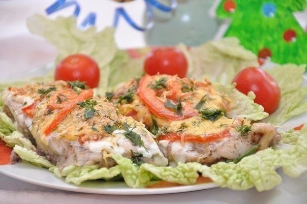 Рецепт: Рыбка с сыром и помидорами