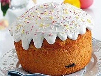 Рецепт: Пасхальный кулич с творогом и цукатами в мультиварке
