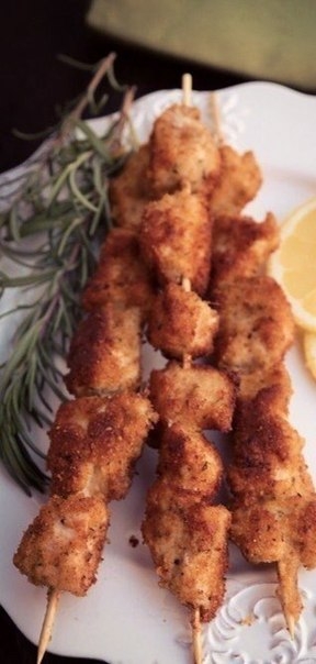 Рецепт: ПАНИРОВАННЫЕ ШАШЛЫЧКИ ИЗ КУРИЦЫ Рецепт: ПАНИРОВАННЫЕ ШАШЛЫЧКИ ИЗ КУРИЦЫ