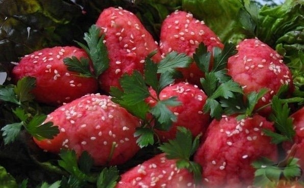 Рецепт: Закуска "Клубничка" Рецепт: Закуска "Клубничка"