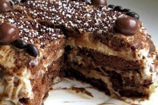 Рецепт: Прянично-банановый тортик, без выпечки