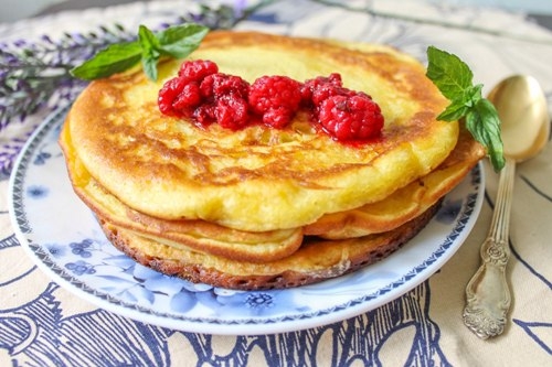 Американские панкейки - вкусно, сытно и очень экономно! Американские панкейки - вкусно, сытно и очень экономно!