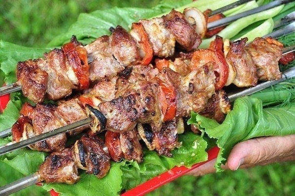 Как замариновать мясо для шашлыка? 8 способов. Как замариновать мясо для шашлыка? 8 способов.
