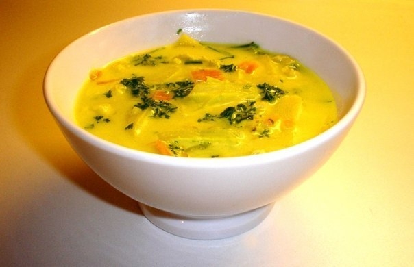 Куриный суп с рисом и цветной капустой Куриный суп с рисом и цветной капустой