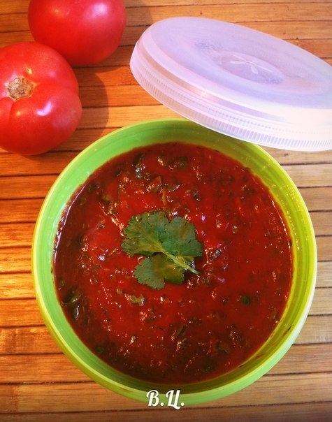 Томатный соус по-домашнему к мясу. Томатный соус по-домашнему к мясу.