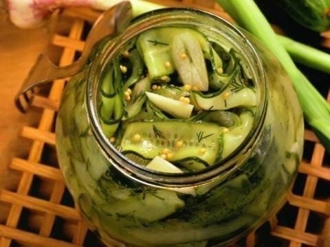 Маринованные огуречные пластинки Маринованные огуречные пластинки