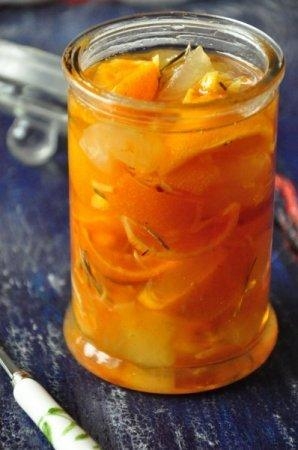 Мандариновое варенье с имбирем и розмарином Мандариновое варенье с имбирем и розмарином
