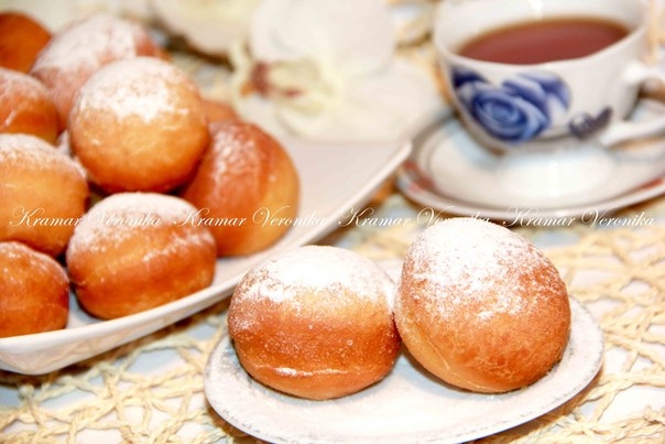 Пончики с варёной сгущёнкой