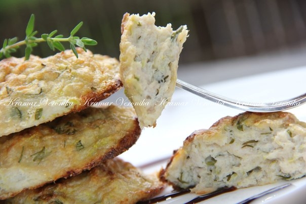 Куриные котлеты с кабачком и зеленью. Куриные котлеты с кабачком и зеленью.