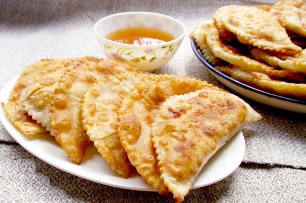 Чебуреки сочные Чебуреки сочные