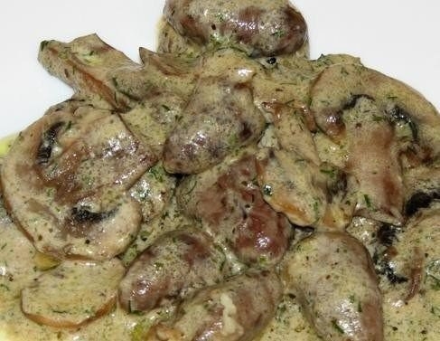Очень вкусный салат из языка и моркови, язык можно заменить говядиной и салат все равно останется вк Очень вкусный салат из языка и моркови, язык можно заменить говядиной и салат все равно останется вк