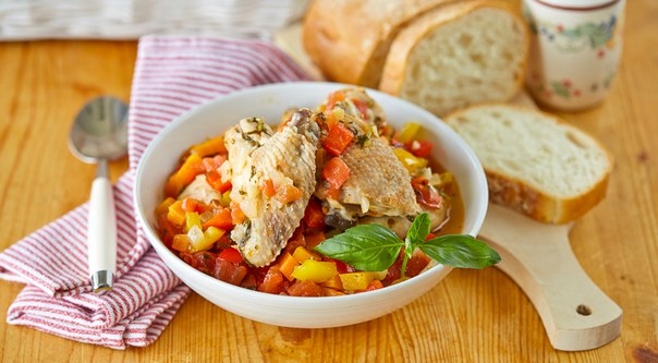 Курица каччиаторе Курица каччиаторе