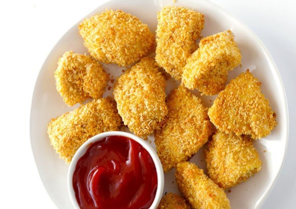 Куриные наггетсы с сырной корочкой Куриные наггетсы с сырной корочкой