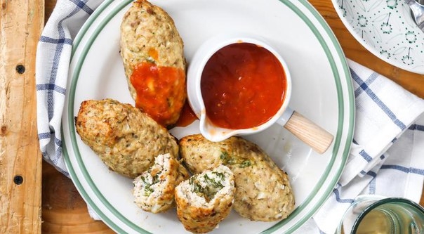 Мясные зразы с сыром и травами Мясные зразы с сыром и травами