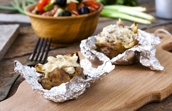 Печеный картофель с грибами Печеный картофель с грибами