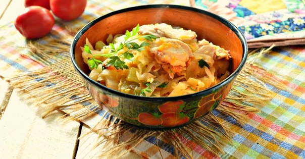 Куриная грудка с овощами на сковороде Куриная грудка с овощами на сковороде