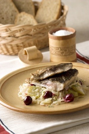 Карп с капустой по-русски