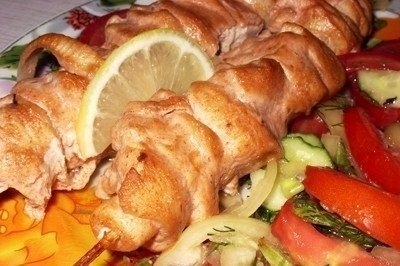 Куриные шашлычки в йогуртовом маринаде Куриные шашлычки в йогуртовом маринаде