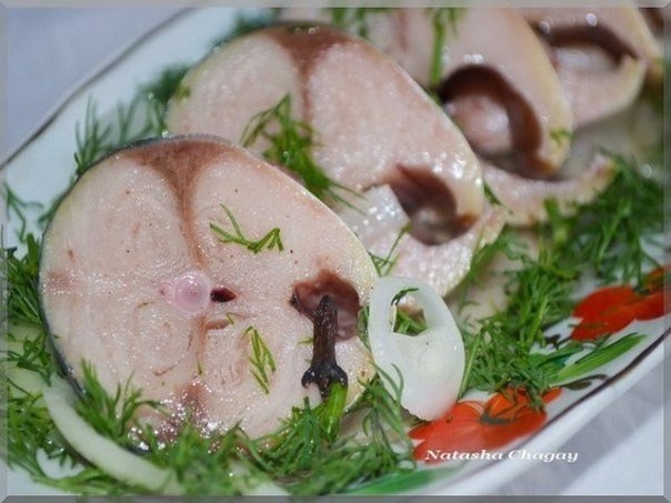 Скумбрия маринованная с луком от Натальи Чагай Скумбрия маринованная с луком от Натальи Чагай