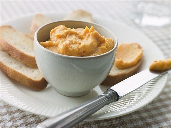 Гренки с сырным соусом по‑английски (Welsh rarebit) Гренки с сырным соусом по‑английски (Welsh rarebit)