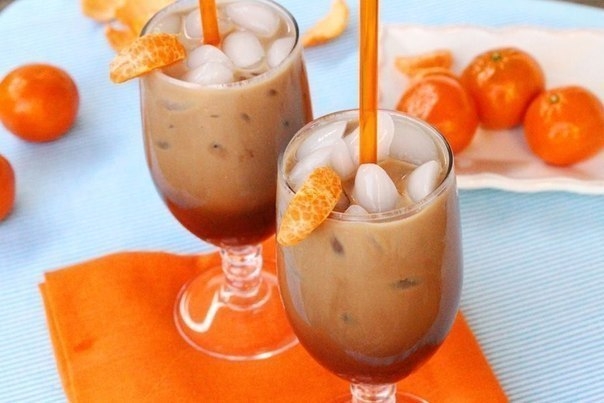 Мокка с мандарином и льдом Мокка с мандарином и льдом