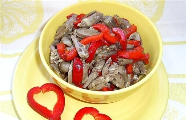 Закуска из куриных сердечек и перцев в медовом маринаде Закуска из куриных сердечек и перцев в медовом маринаде
