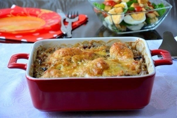 Гречка, запеченная с курицей в сливках Гречка, запеченная с курицей в сливках