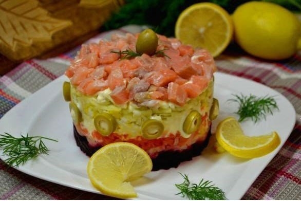 САЛАТ "ЦАРСКАЯ ШУБКА" САЛАТ "ЦАРСКАЯ ШУБКА"