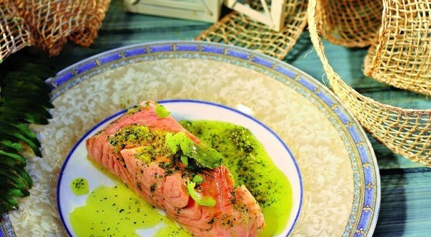 Форель с ароматными маслами