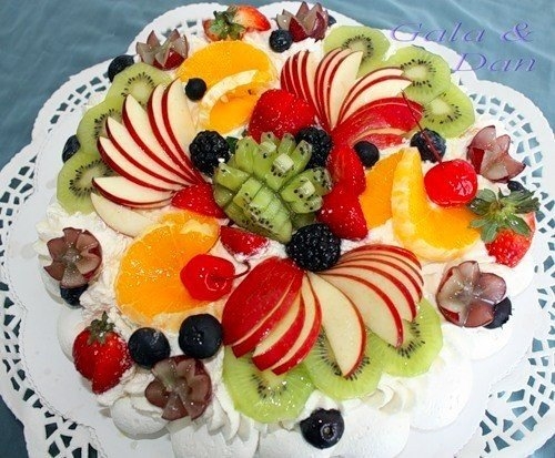Торт &laquo;Фруктовая мечта&raquo; (Herztraum mit Fruechten)